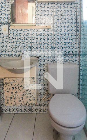 Casa à venda com 90m², 3 quartos e sem vagaBanheiro