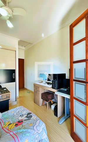Casa à venda com 218m², 2 quartos e 5 vagas Casa à venda com 218m², 2 quartos e 5 vagasSuíte 2