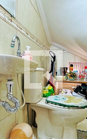 Casa à venda com 218m², 2 quartos e 5 vagas Casa à venda com 218m², 2 quartos e 5 vagasLavabo 1
