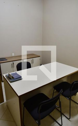 Casa à venda com 345m², 4 quartos e 10 vagasQuarto 3