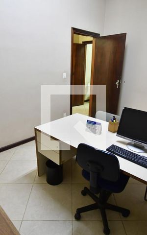 Casa à venda com 345m², 4 quartos e 10 vagasQuarto 2