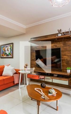 Casa à venda com 187m², 3 quartos e 3 vagas Casa à venda com 187m², 3 quartos e 3 vagasSala