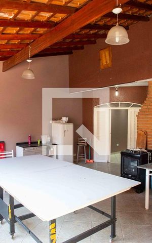 Casa à venda com 252m², 3 quartos e 3 vagasEspaço Gourmet