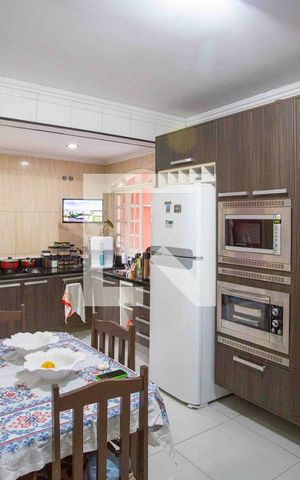 Casa à venda com 252m², 3 quartos e 3 vagasCozinha