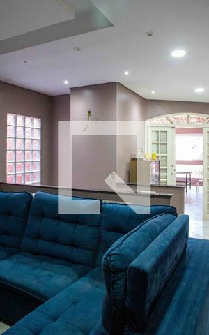Casa à venda com 252m², 3 quartos e 3 vagassala 2