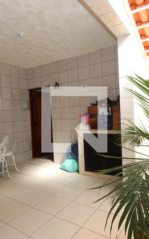 Casa à venda com 175m², 3 quartos e 2 vagasQuintal