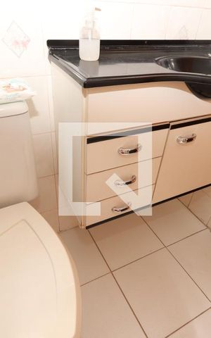 Casa à venda com 175m², 3 quartos e 2 vagasBanheiro Social