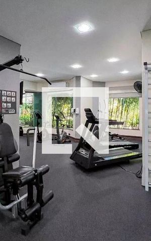 Apartamento à venda com 149m², 4 quartos e 2 vagas Apartamento à venda com 149m², 4 quartos e 2 vagasÁrea comum - Academia