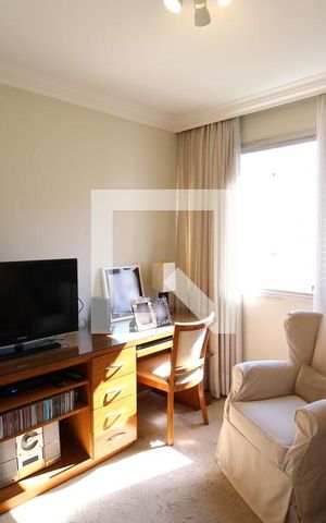 Apartamento à venda com 138m², 3 quartos e 1 vagaQuarto 2