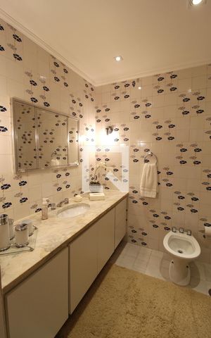 Apartamento à venda com 138m², 3 quartos e 1 vagaBanheiro Social