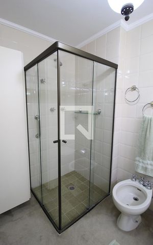 Apartamento à venda com 138m², 3 quartos e 1 vagaBanheiro da Suíte