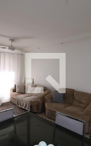 Apartamento para alugar com 68m², 3 quartos e 1 vagaSala