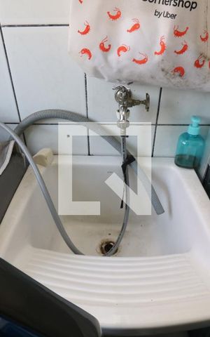Apartamento para alugar com 68m², 3 quartos e 1 vagaÁrea de Serviço