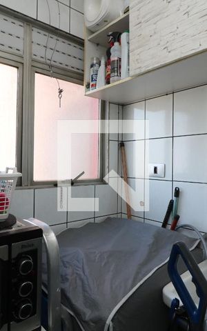 Apartamento para alugar com 68m², 3 quartos e 1 vagaÁrea de Serviço