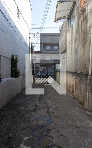 Casa à venda com 142m², 3 quartos e 1 vaga Casa à venda com 142m², 3 quartos e 1 vagaEntrada