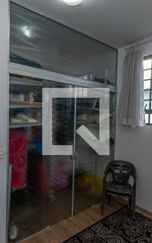 Casa à venda com 244m², 6 quartos e 4 vagas Casa à venda com 244m², 6 quartos e 4 vagasSuíte 3