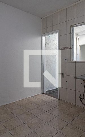 Casa à venda com 55m², 2 quartos e 1 vaga Casa à venda com 55m², 2 quartos e 1 vagacozinha