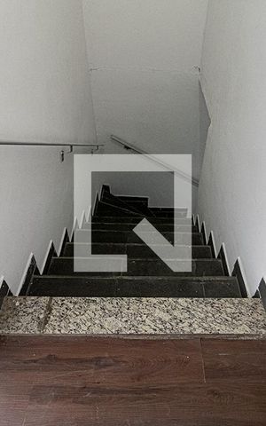 Casa à venda com 55m², 2 quartos e 1 vaga Casa à venda com 55m², 2 quartos e 1 vagaacesso para os pisos