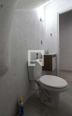 Casa à venda com 55m², 2 quartos e 1 vaga Casa à venda com 55m², 2 quartos e 1 vagalavabo