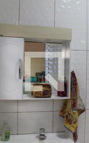 Casa à venda com 140m², 3 quartos e 3 vagasBanheiro 2