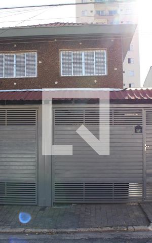Casa à venda com 140m², 3 quartos e 3 vagasFachada
