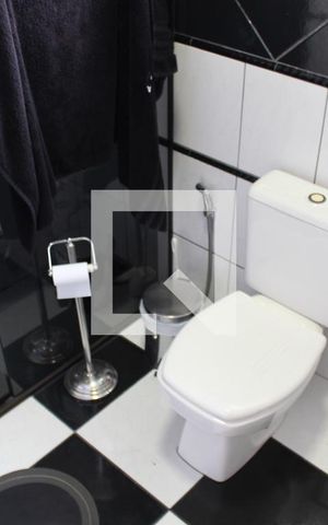 Casa à venda com 140m², 3 quartos e 3 vagasBanheiro 1