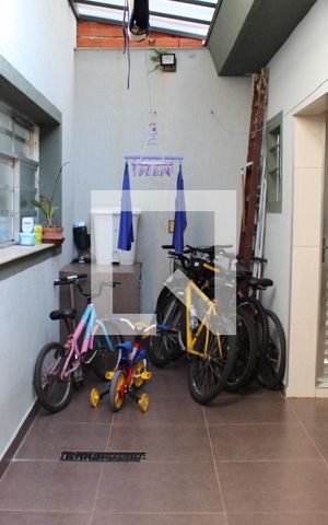 Casa à venda com 140m², 3 quartos e 3 vagasÁrea Externa