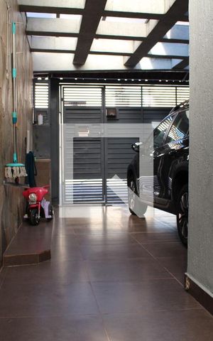 Casa à venda com 140m², 3 quartos e 3 vagasÁrea Externa