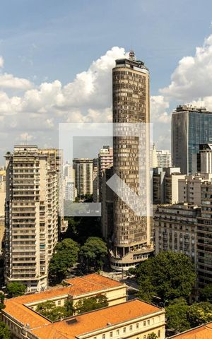 Apartamento à venda com 70m², 1 quarto e 1 vagaVista