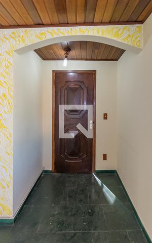 Casa para alugar com 100m², 2 quartos e sem vaga Casa para alugar com 100m², 2 quartos e sem vagaSala - Hall da entrada