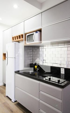 Studio à venda com 26m², 1 quarto e sem vaga Studio à venda com 26m², 1 quarto e sem vagaCozinha