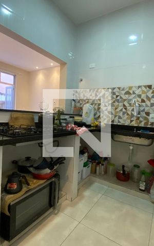 Apartamento à venda com 37m², 1 quarto e sem vaga Apartamento à venda com 37m², 1 quarto e sem vagaCozinha