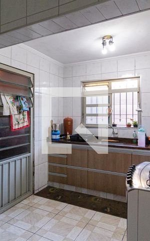 Casa à venda com 247m², 3 quartos e 2 vagasCozinha