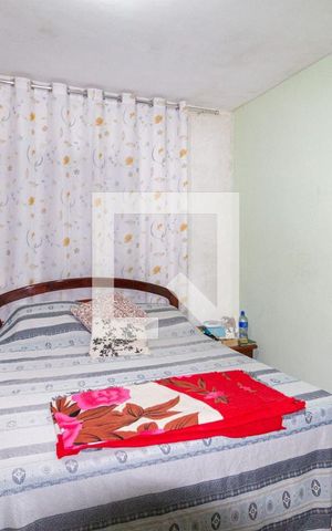 Casa à venda com 247m², 3 quartos e 2 vagasSuíte