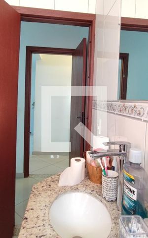 Casa à venda com 267m², 3 quartos e 1 vaga Casa à venda com 267m², 3 quartos e 1 vagaBanheiro Suíte 1
