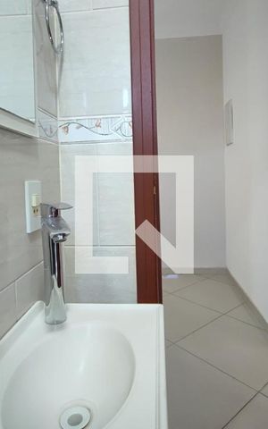 Casa à venda com 267m², 3 quartos e 1 vaga Casa à venda com 267m², 3 quartos e 1 vagaBanheiro Social