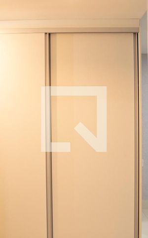 Apartamento para alugar com 105m², 3 quartos e 2 vagas Apartamento para alugar com 105m², 3 quartos e 2 vagasCloset da Suíte 3