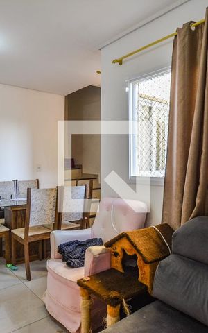 Apartamento à venda com 100m², 2 quartos e 1 vagaSala
