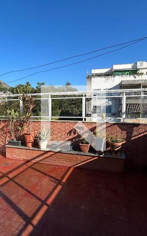Apartamento à venda com 130m², 3 quartos e 2 vagasCobertura