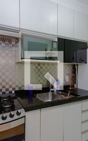 Apartamento à venda com 46m², 2 quartos e 1 vaga Apartamento à venda com 46m², 2 quartos e 1 vagaCozinha