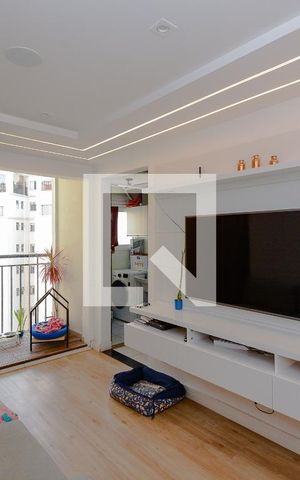 Apartamento à venda com 46m², 2 quartos e 1 vaga Apartamento à venda com 46m², 2 quartos e 1 vagaSala