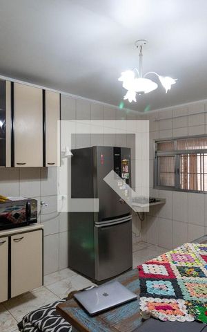 Casa de condomínio à venda com 96m², 4 quartos e 1 vaga Casa de condomínio à venda com 96m², 4 quartos e 1 vagaCozinha