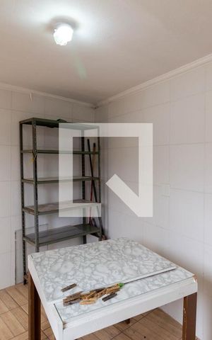 Casa de condomínio à venda com 96m², 4 quartos e 1 vaga Casa de condomínio à venda com 96m², 4 quartos e 1 vagaQuarto de Serviço