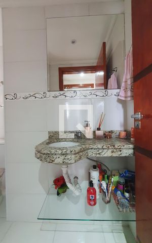 Apartamento à venda com 79m², 3 quartos e 1 vaga Apartamento à venda com 79m², 3 quartos e 1 vagaBanheiro