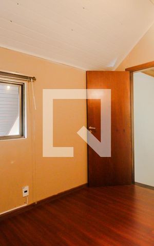 Casa de condomínio à venda com 130m², 3 quartos e 2 vagas Casa de condomínio à venda com 130m², 3 quartos e 2 vagasQuarto 1