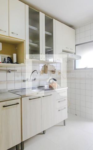 Casa de condomínio à venda com 130m², 3 quartos e 2 vagas Casa de condomínio à venda com 130m², 3 quartos e 2 vagasCozinha