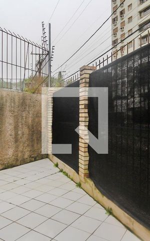 Casa de condomínio à venda com 130m², 3 quartos e 2 vagas Casa de condomínio à venda com 130m², 3 quartos e 2 vagasÁrea de Serviço