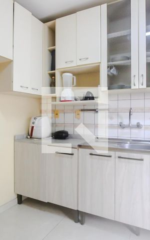 Casa de condomínio à venda com 130m², 3 quartos e 2 vagas Casa de condomínio à venda com 130m², 3 quartos e 2 vagasCozinha