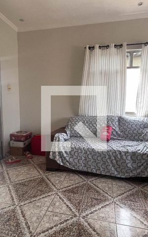 Casa para alugar com 76m², 2 quartos e 2 vagas Casa para alugar com 76m², 2 quartos e 2 vagasSala 2