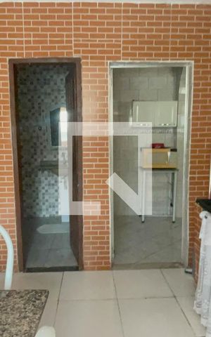 Casa para alugar com 76m², 2 quartos e 2 vagas Casa para alugar com 76m², 2 quartos e 2 vagasÁrea de lazer